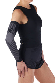 Black Lymphedema Compression Arm Sleeve for Men 20-30mmHg, M814
